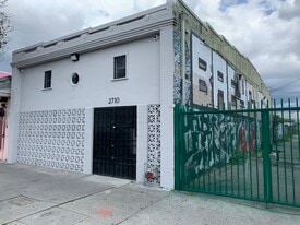 2710 S San Pedro, Los Angeles CA - Warehouse