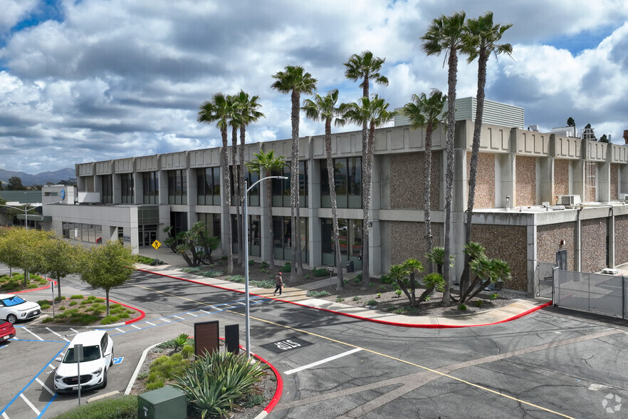 16399 W Bernardo Dr, San Diego, CA for lease - Building Photo - Image 1 of 6