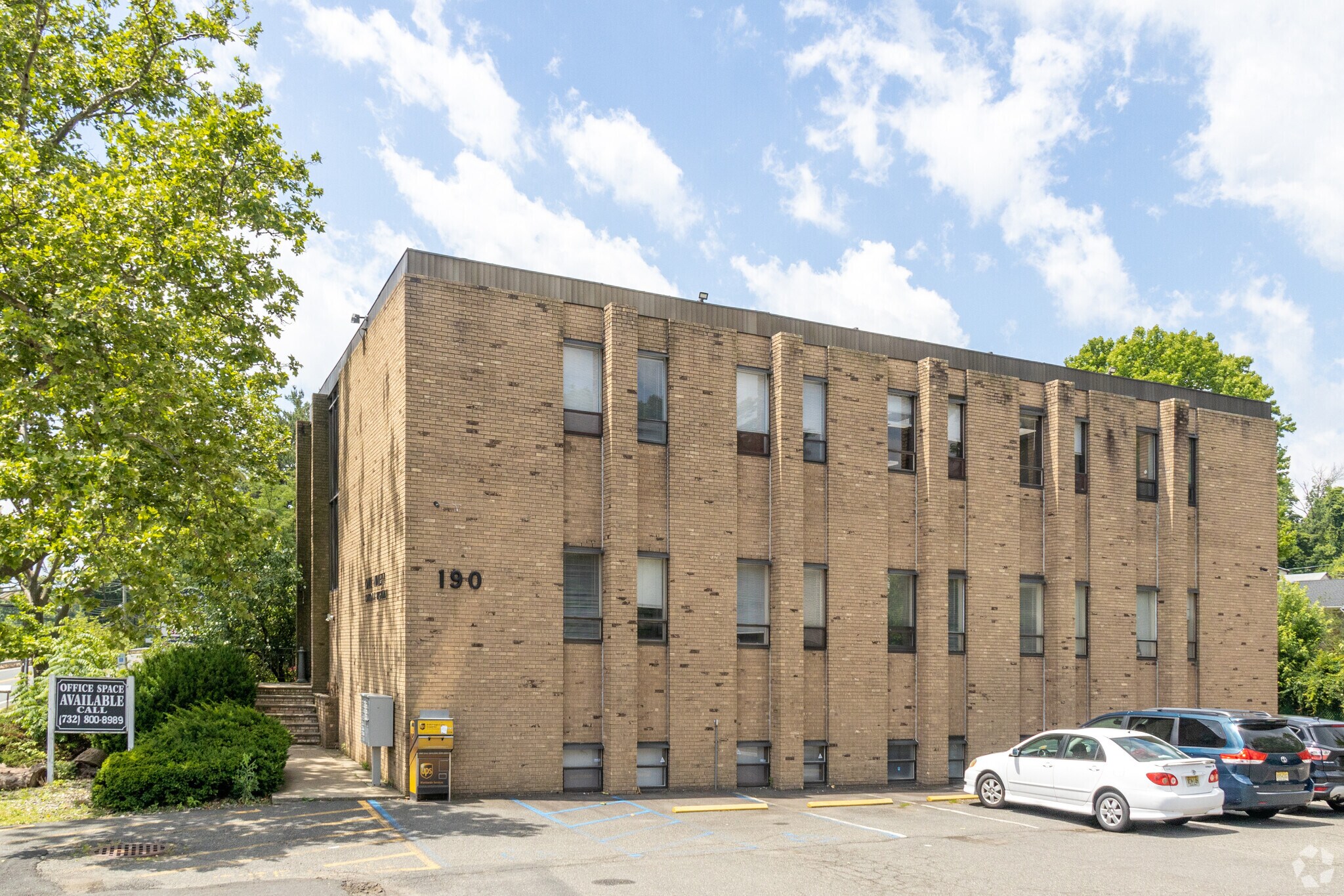 190 State Route 27, Edison, NJ for sale Primary Photo- Image 1 of 1