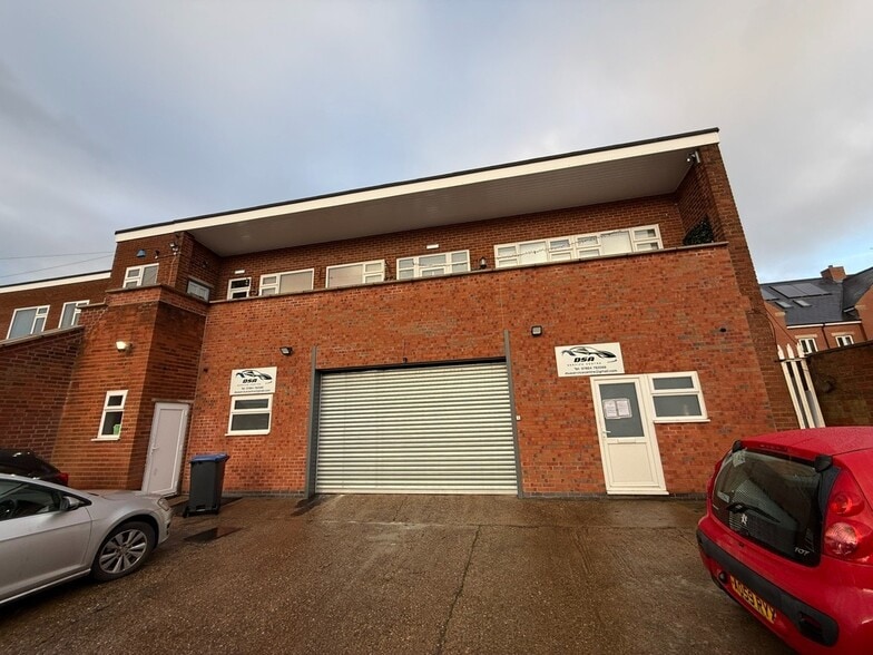 17 Alma Rd, Hinckley for lease - Building Photo - Image 2 of 2