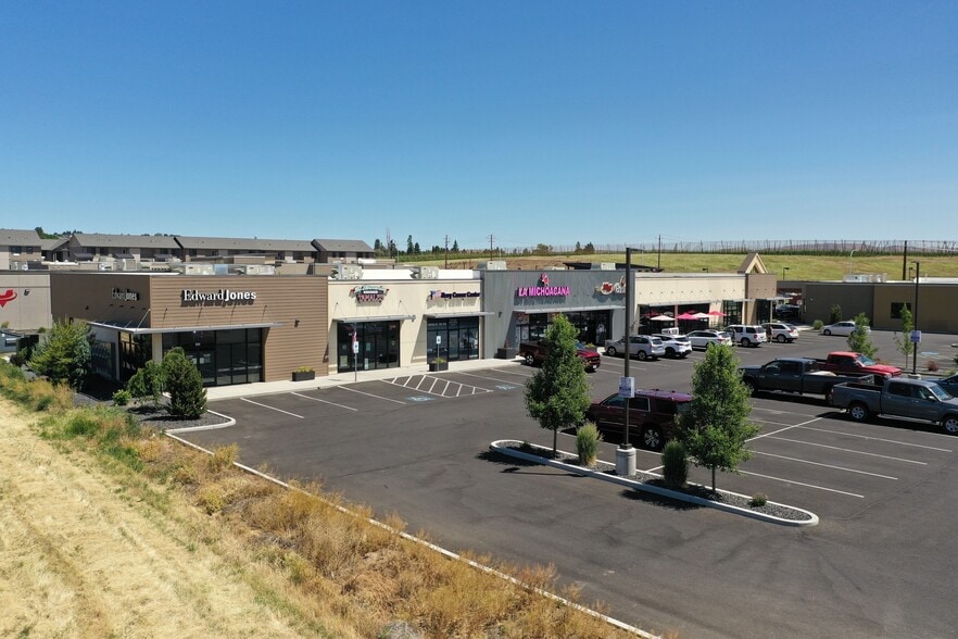 6411 W Nob Hill Blvd, Yakima, WA for lease - Building Photo - Image 3 of 5