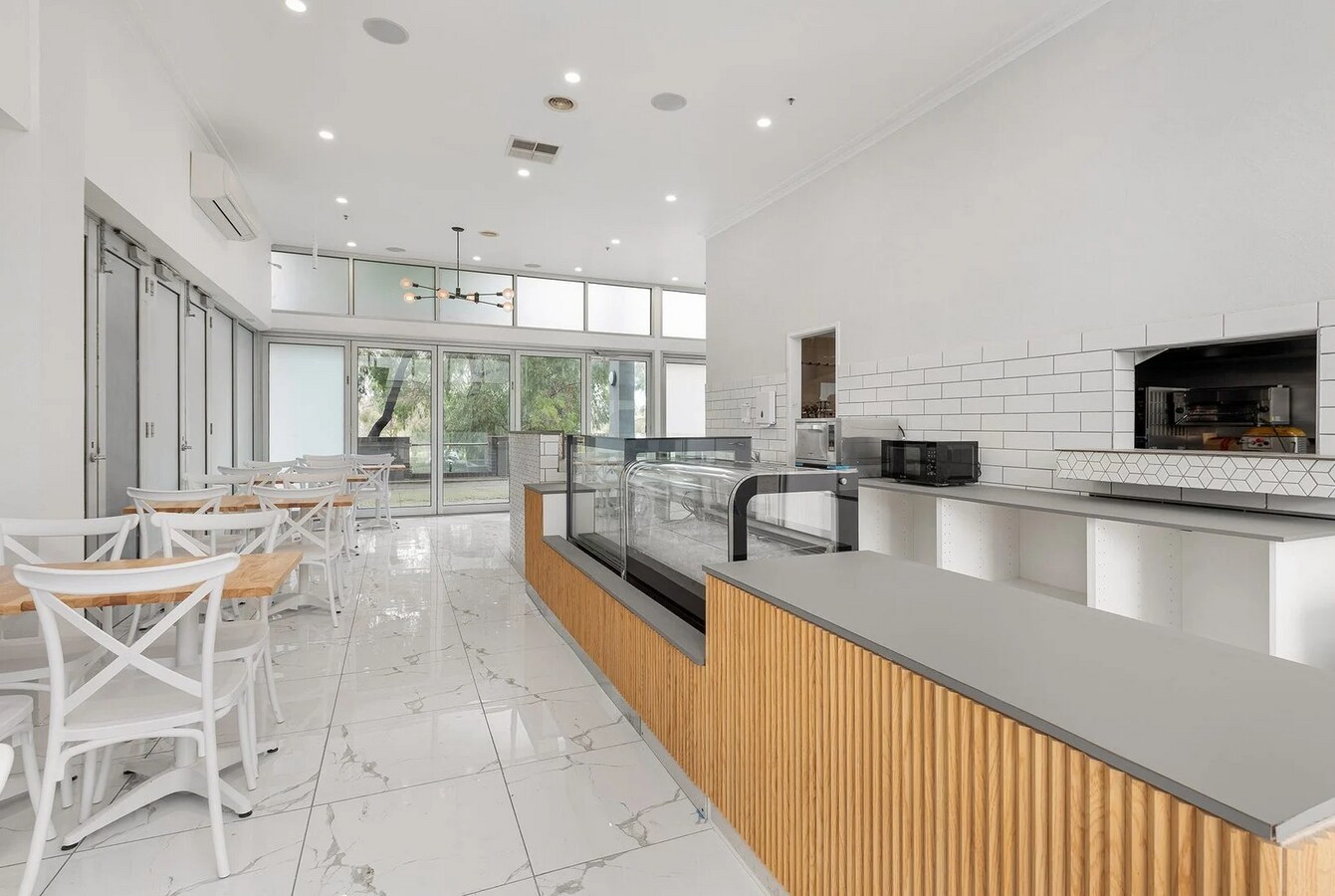 70 Speakmen St, Kensington, VIC 3031 - Unit 1 -  - Interior Photo - Image 1 of 5