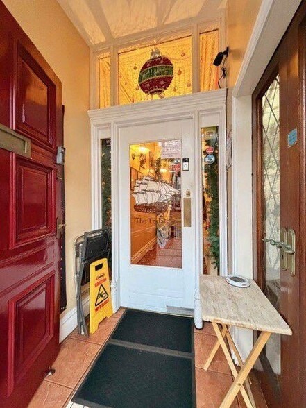 106 Albert Rd, Blackpool for sale - Building Photo - Image 2 of 27