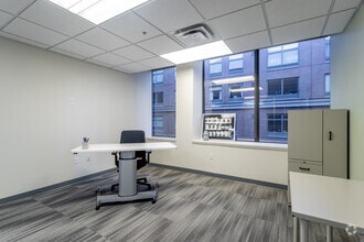 396-400 Congress St, Portland, ME for lease Interior Photo- Image 2 of 2