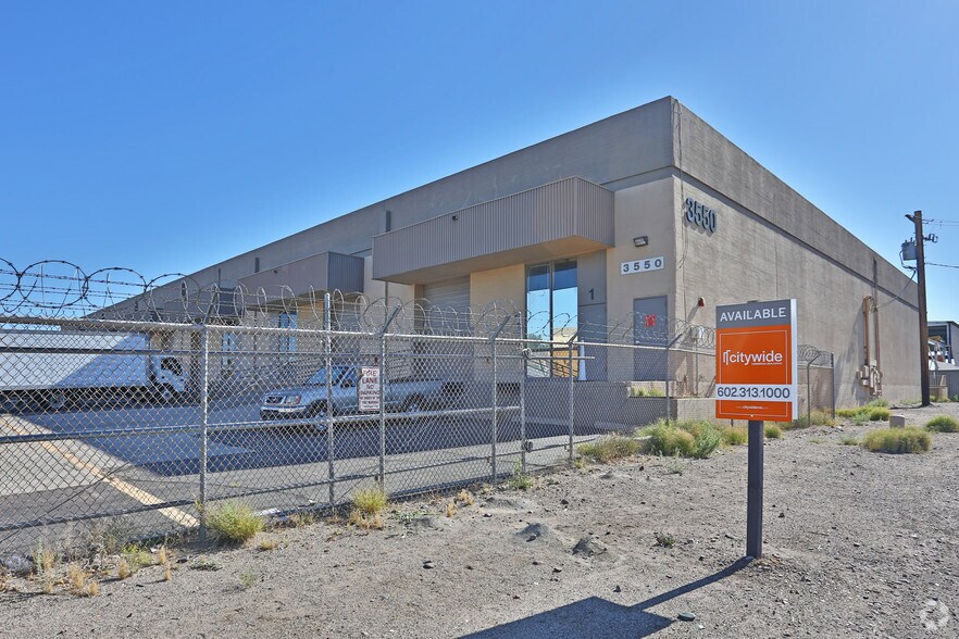 3550 W Clarendon Ave, Phoenix, AZ for lease - Primary Photo - Image 1 of 9