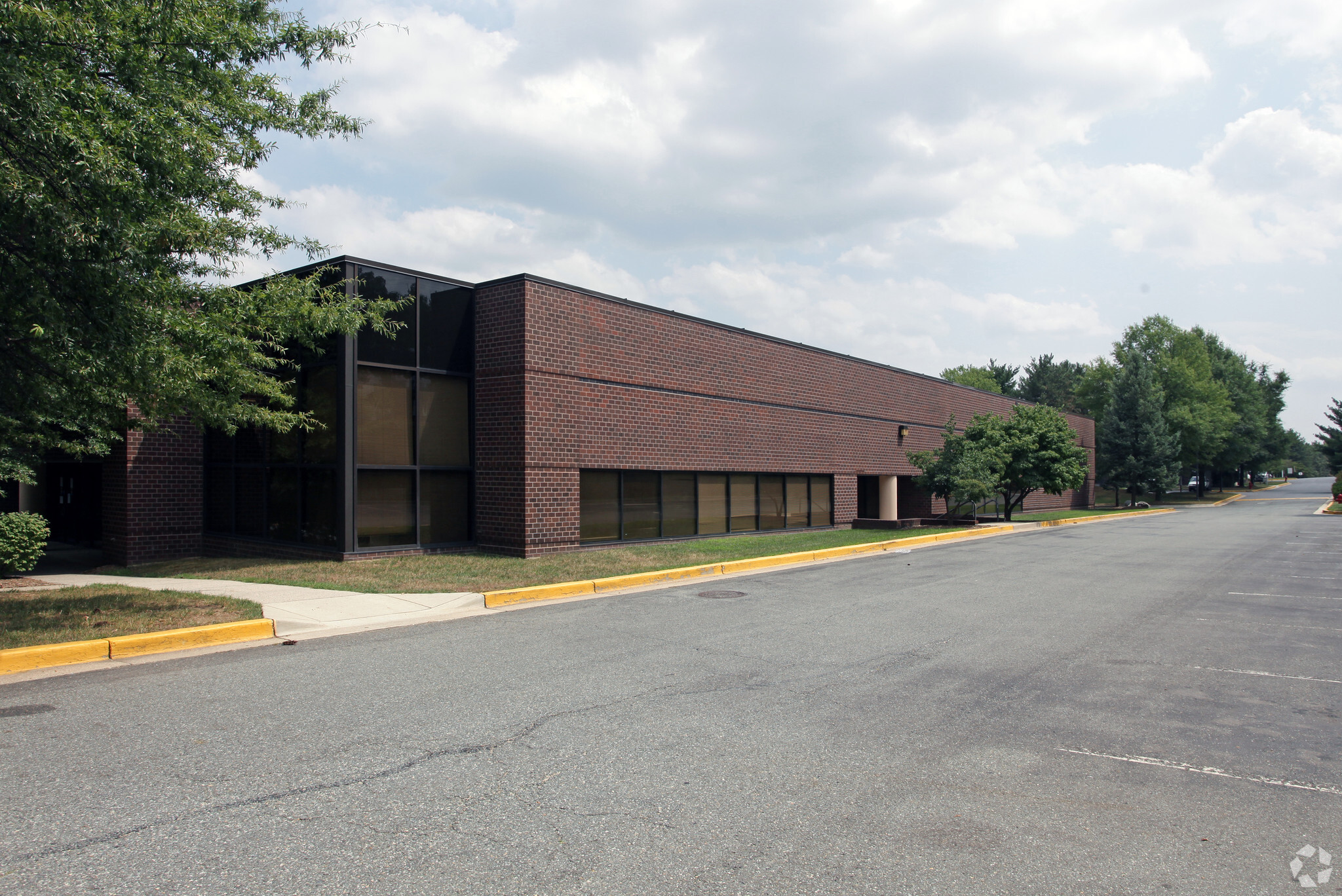 1001-1099 Brightseat Rd, Landover, MD for lease Building Photo- Image 1 of 5