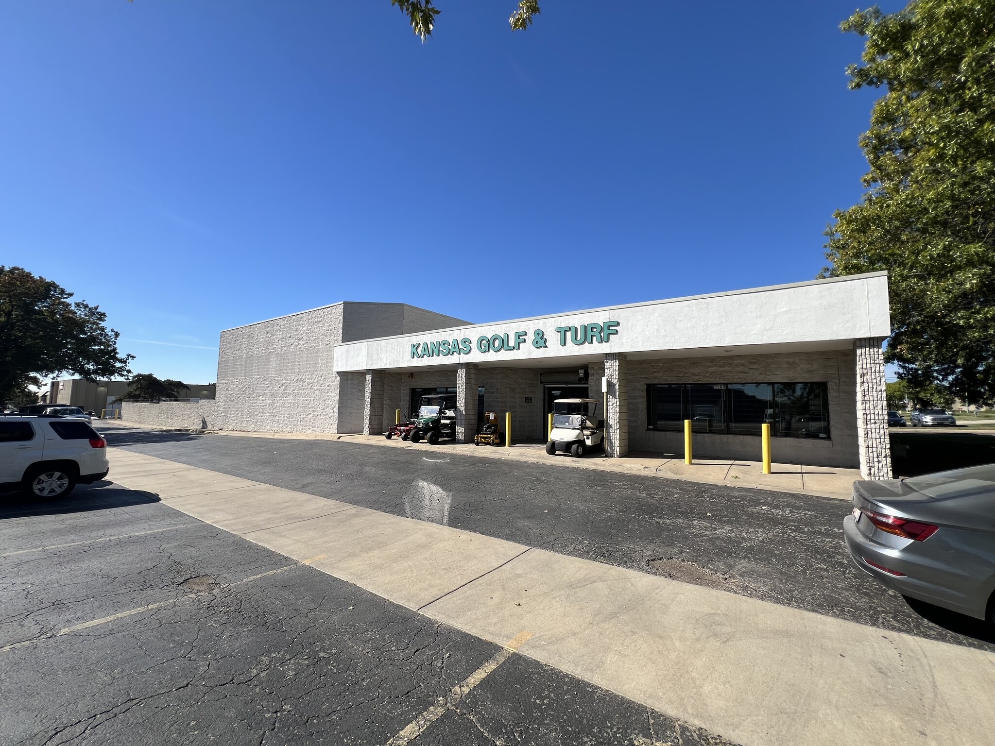 9900 Lackman Rd, Lenexa, KS for sale Building Photo- Image 1 of 6