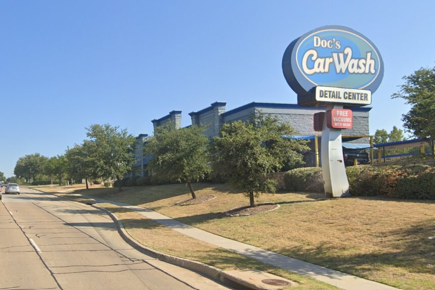 2561 Macarthur Blvd, Lewisville, TX for sale Building Photo- Image 1 of 21