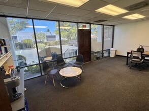 2640 Lavery Ct, Newbury Park, CA for lease Interior Photo- Image 2 of 9