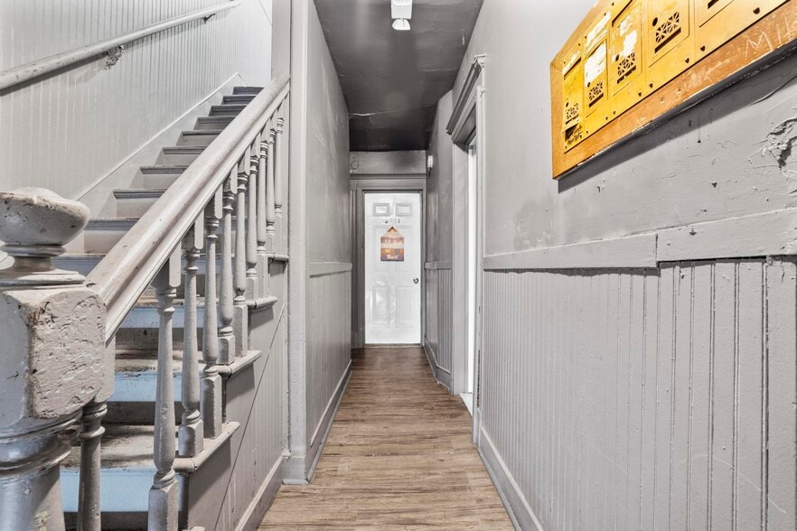 28 Hill St, Waterbury, CT for sale - Building Photo - Image 2 of 19