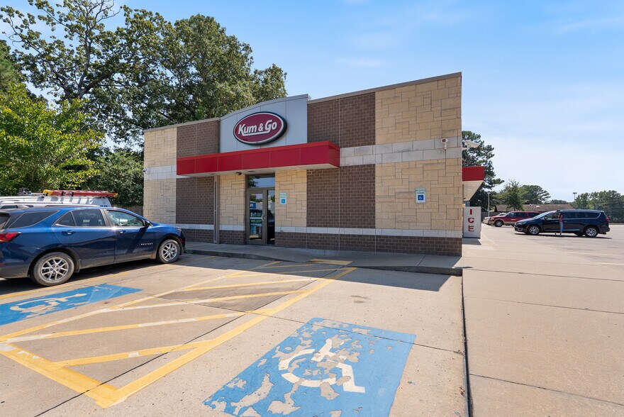 1303 S Pine St, Cabot, AR for sale - Building Photo - Image 2 of 7