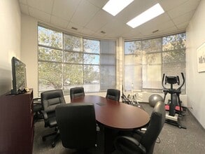 3528 114 Av SE, Calgary, AB for lease Interior Photo- Image 2 of 3