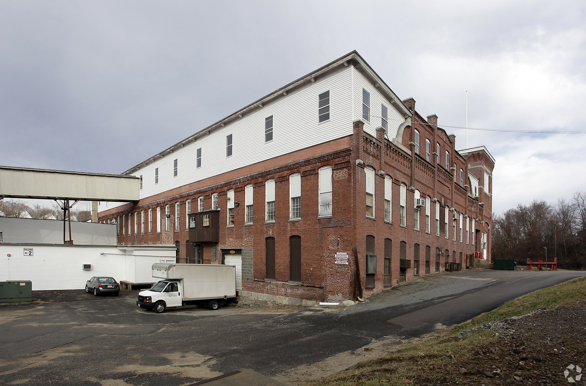 661 S Main St, Webster, MA for sale Primary Photo- Image 1 of 1