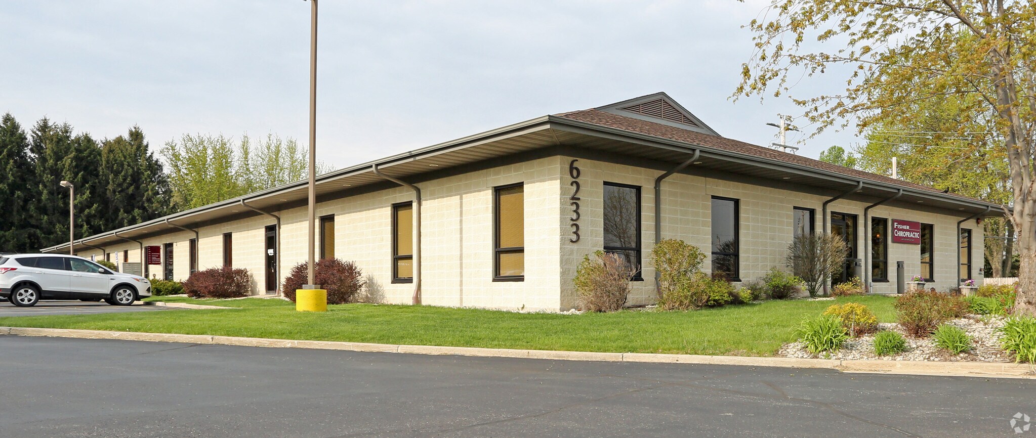 6233 Durand Ave, Racine, WI for sale Primary Photo- Image 1 of 1