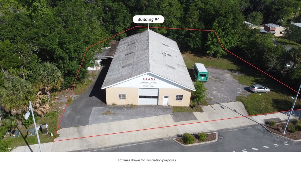 S Main Income Producing Assemblage portfolio of 4 properties for sale on LoopNet.com - Building Photo - Image 3 of 6