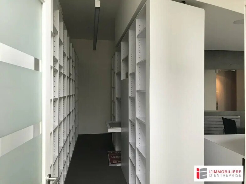 Office in Lannion for lease - Building Photo - Image 2 of 11