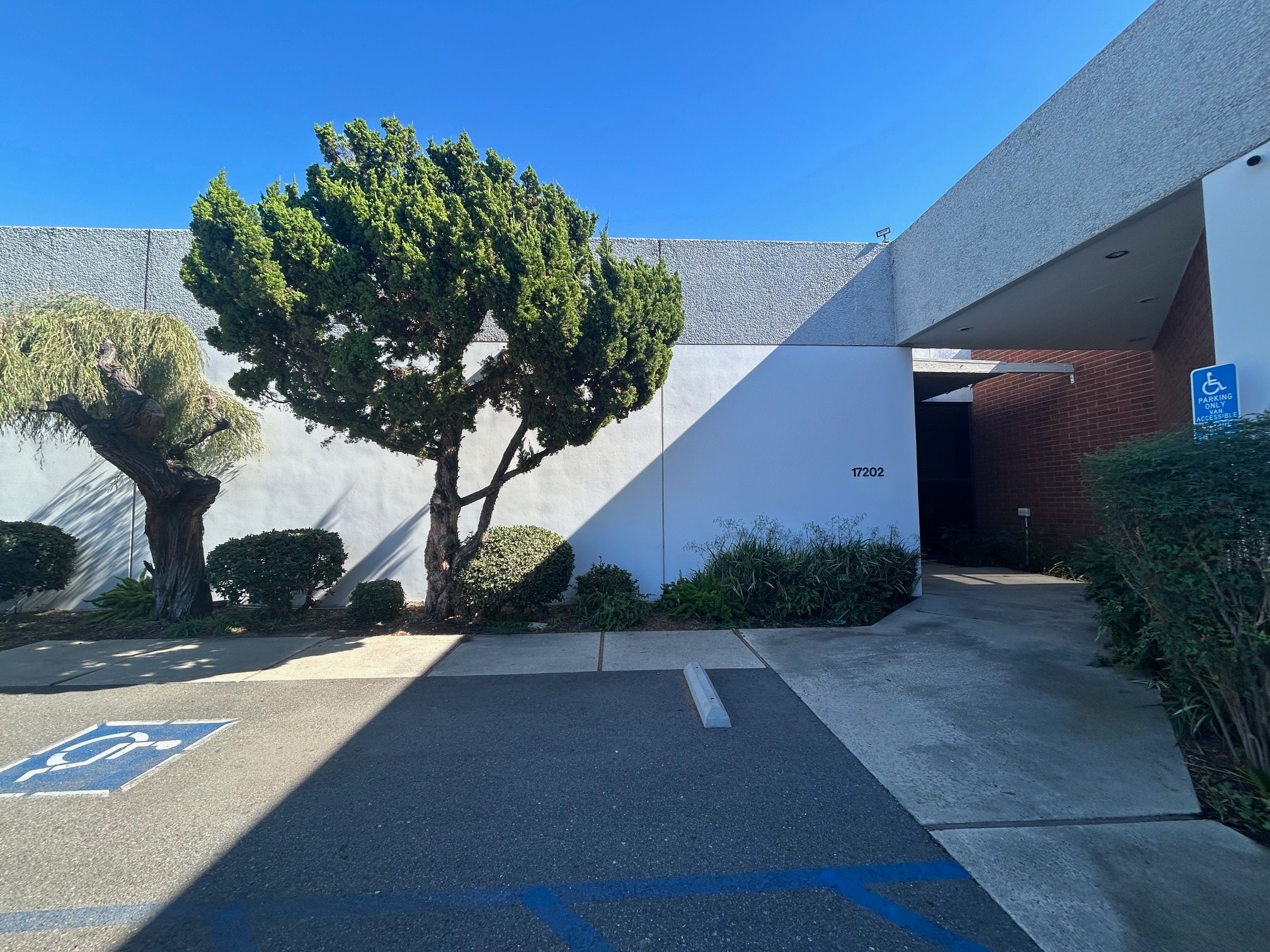17202-17210 Marquardt Ave, Cerritos, CA for lease Building Photo- Image 1 of 2