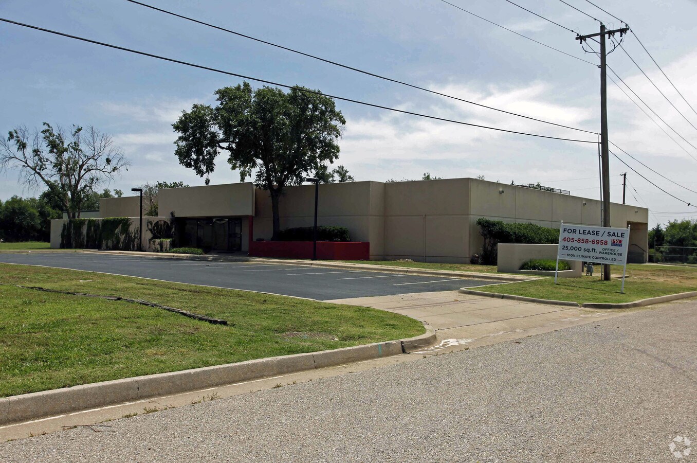 7608 N Harvey Ave, Oklahoma City, OK 73116