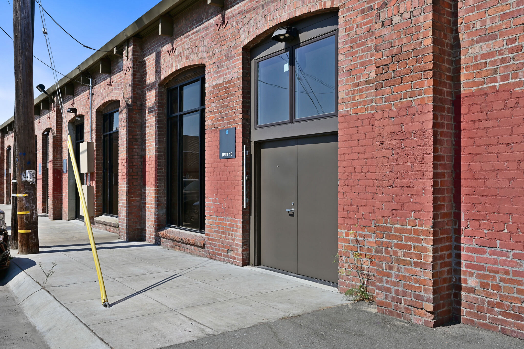 1035-1045 22nd Ave, Oakland, CA for lease Building Photo- Image 1 of 12