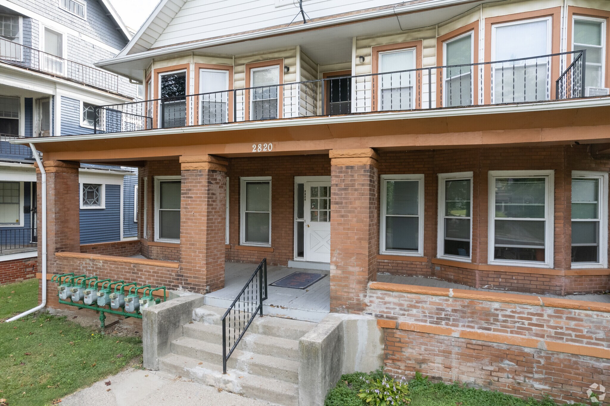 2820 Collingwood Blvd, Toledo, OH 43610 Multifamily for Sale