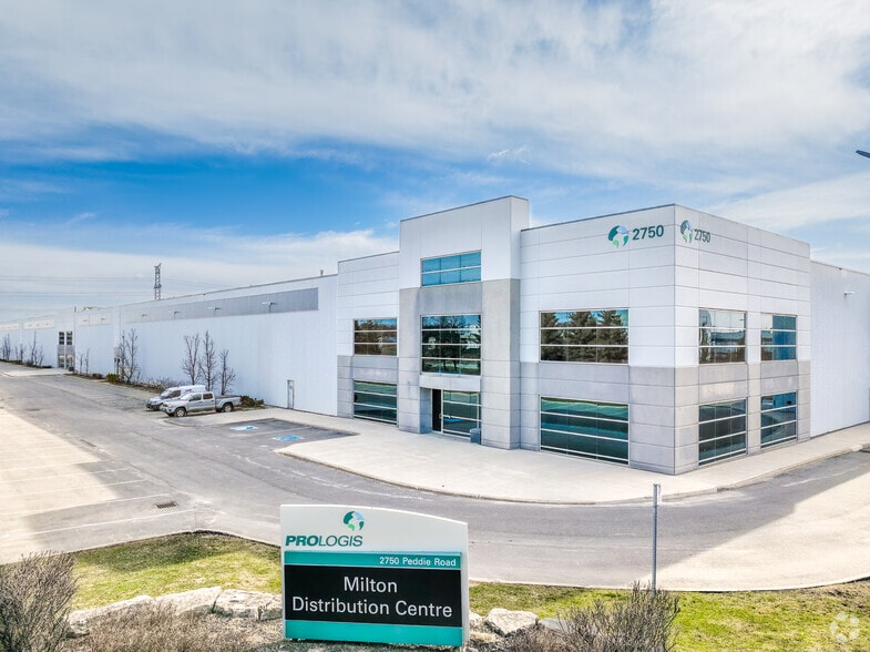 2750 Peddie Rd, Milton, ON for lease - Primary Photo - Image 1 of 3