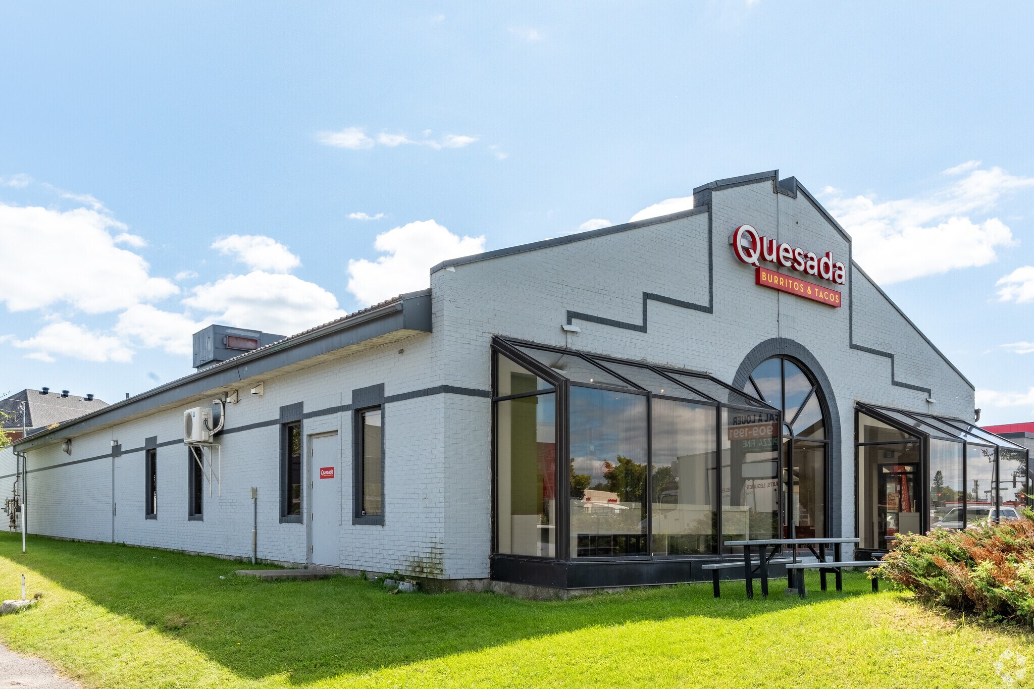 575 Boul Wilfrid-Hamel, Québec, QC for sale Primary Photo- Image 1 of 1