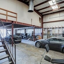 9142 Scranton St, Houston, TX for sale Interior Photo- Image 2 of 10