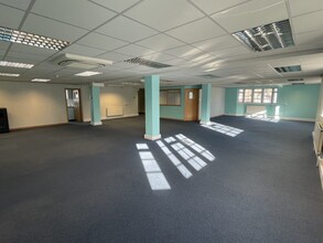 2-4 High St, Slough for lease Interior Photo- Image 1 of 3