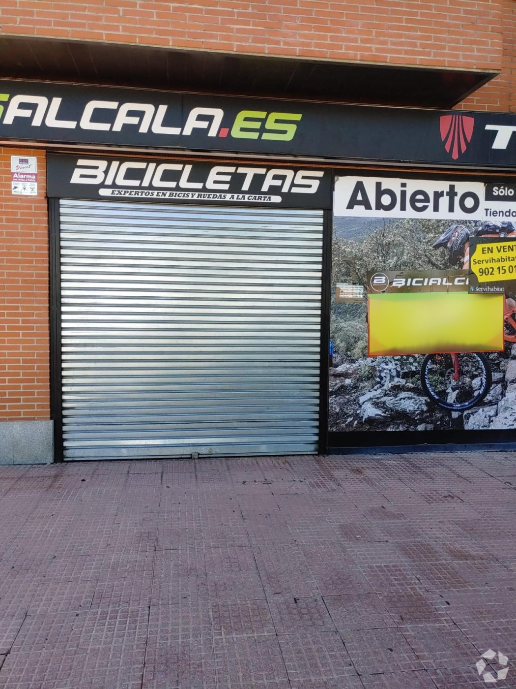 Retail in Alcalá De Henares, Madrid for lease Interior Photo- Image 1 of 4