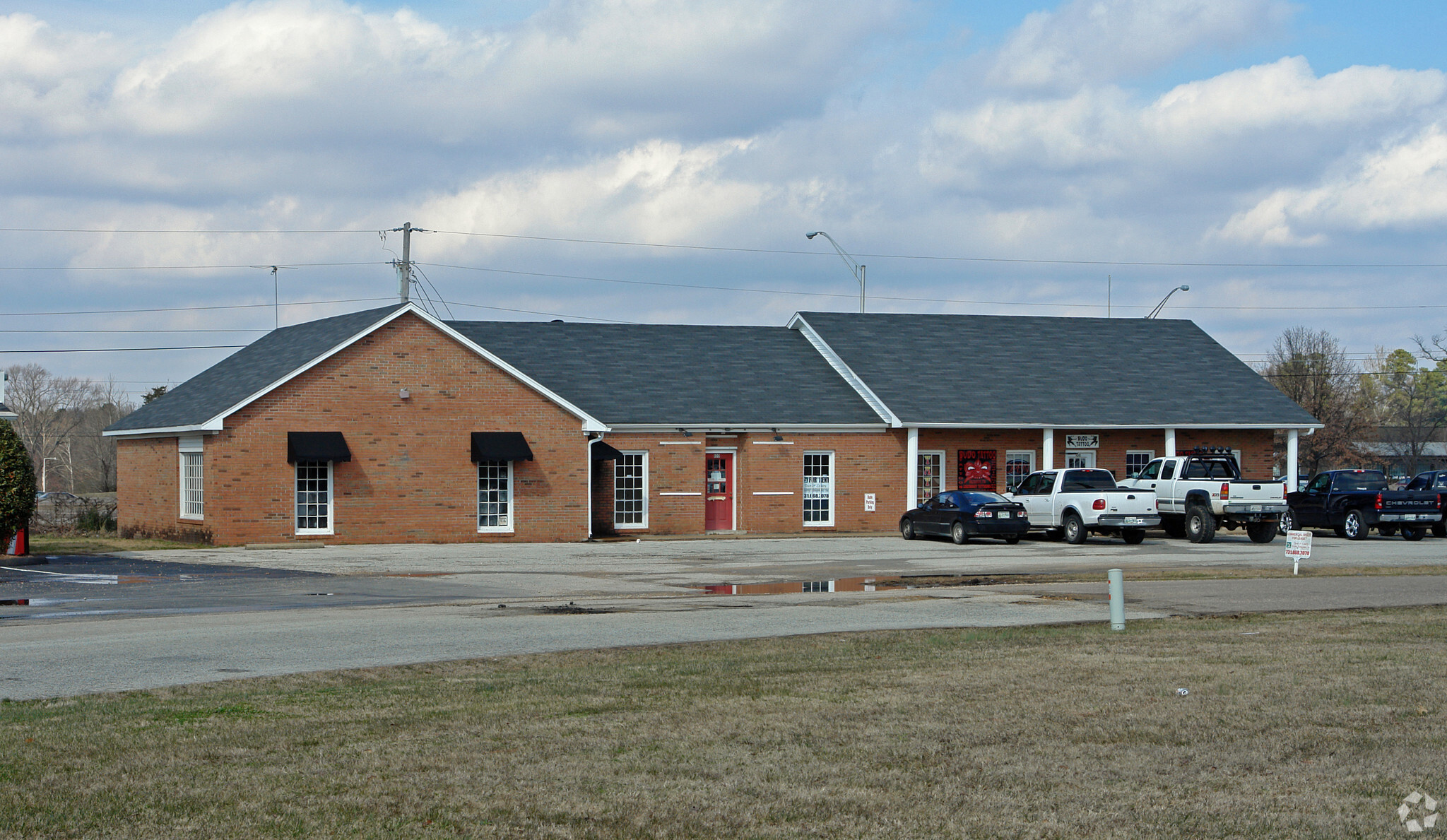 100 Federal Dr, Jackson, TN for sale Primary Photo- Image 1 of 1