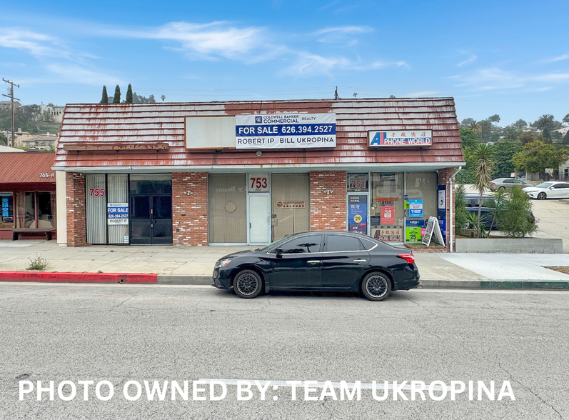 751-755 S Atlantic Blvd, Monterey Park, CA for sale - Building Photo - Image 1 of 11