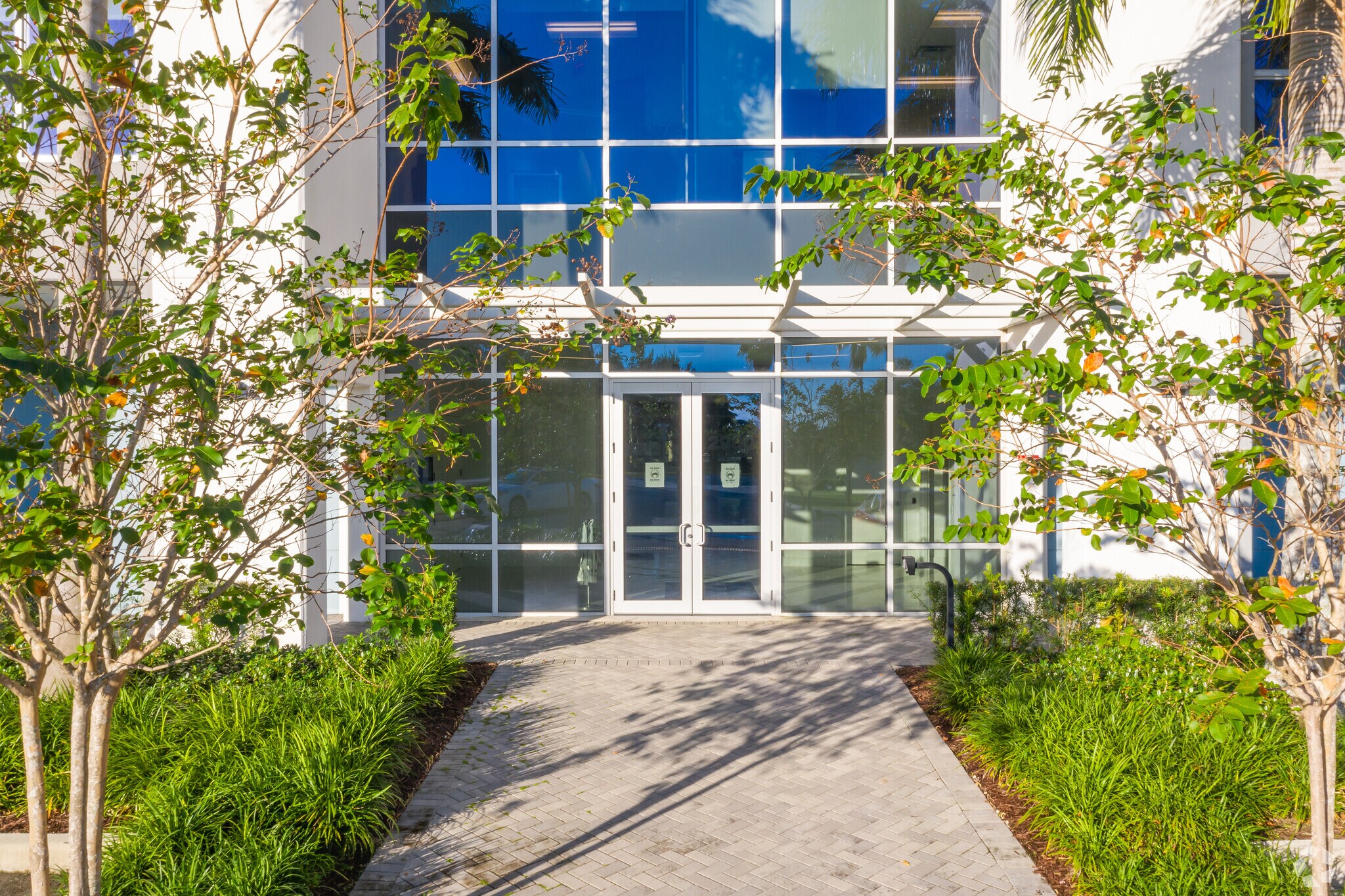 2900 Monarch Lakes Blvd, Miramar, FL 33027 Miramar Tech Center