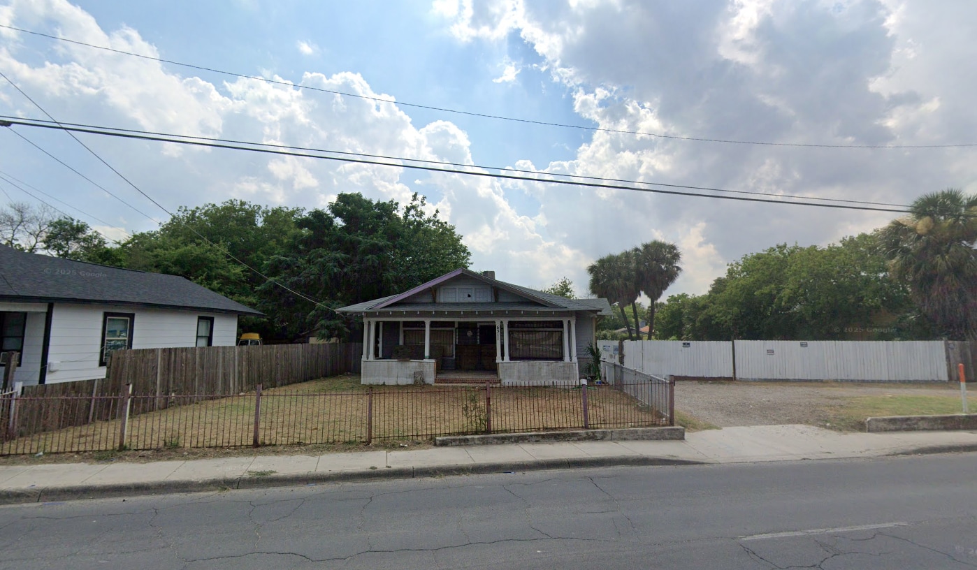 5311 S Flores St, San Antonio, TX for sale Building Photo- Image 1 of 6