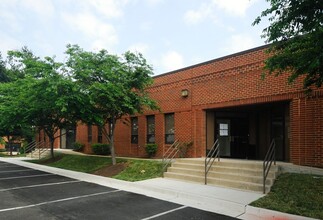 2701 Prosperity Ave, Merrifield, VA for lease Building Photo- Image 1 of 2