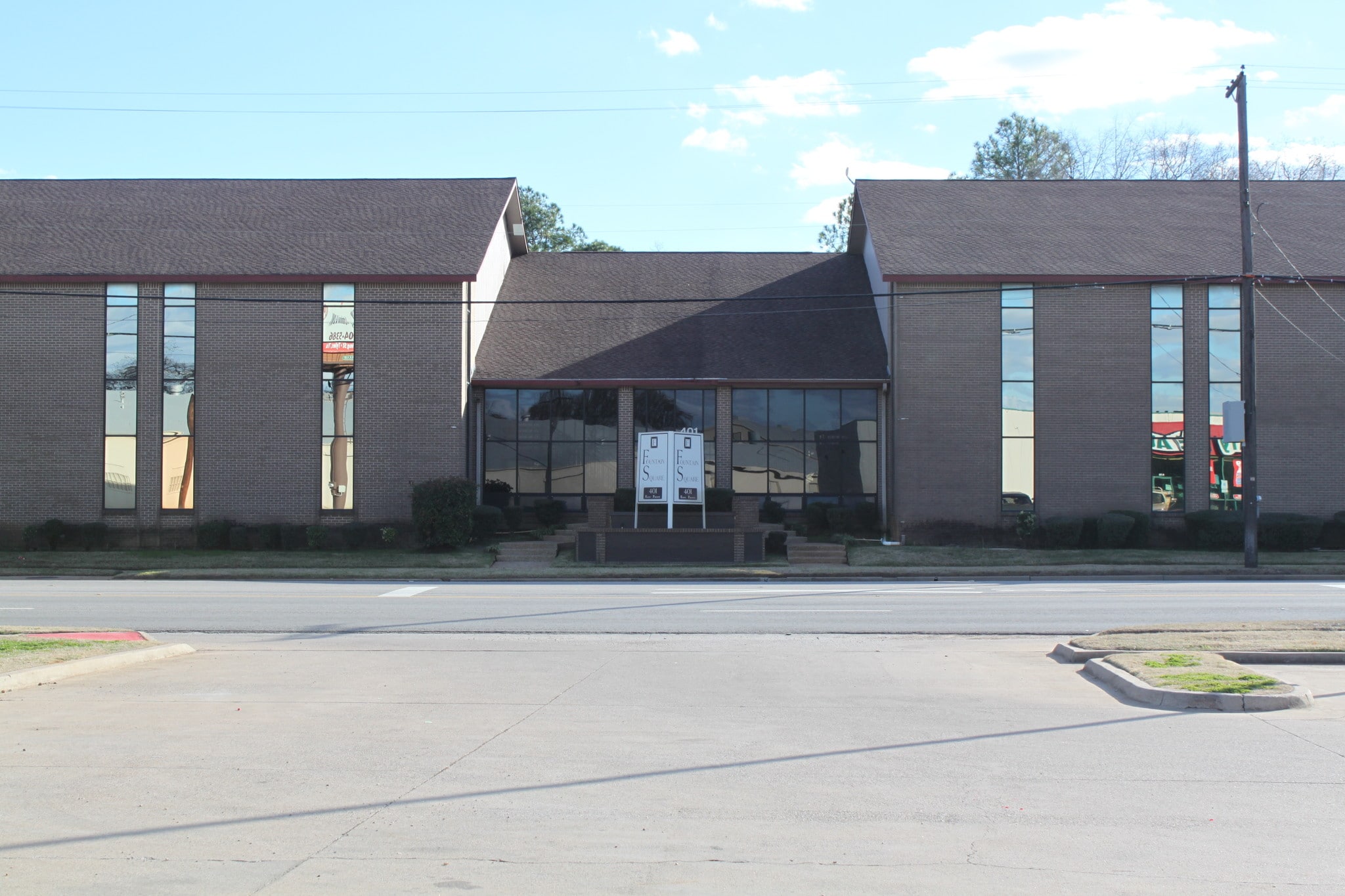 401 E Front St, Tyler, TX for lease Primary Photo- Image 1 of 6