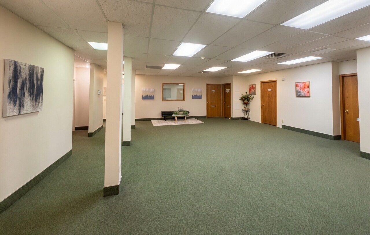 2175 N Academy Cir, Colorado Springs, CO for lease Interior Photo- Image 1 of 4