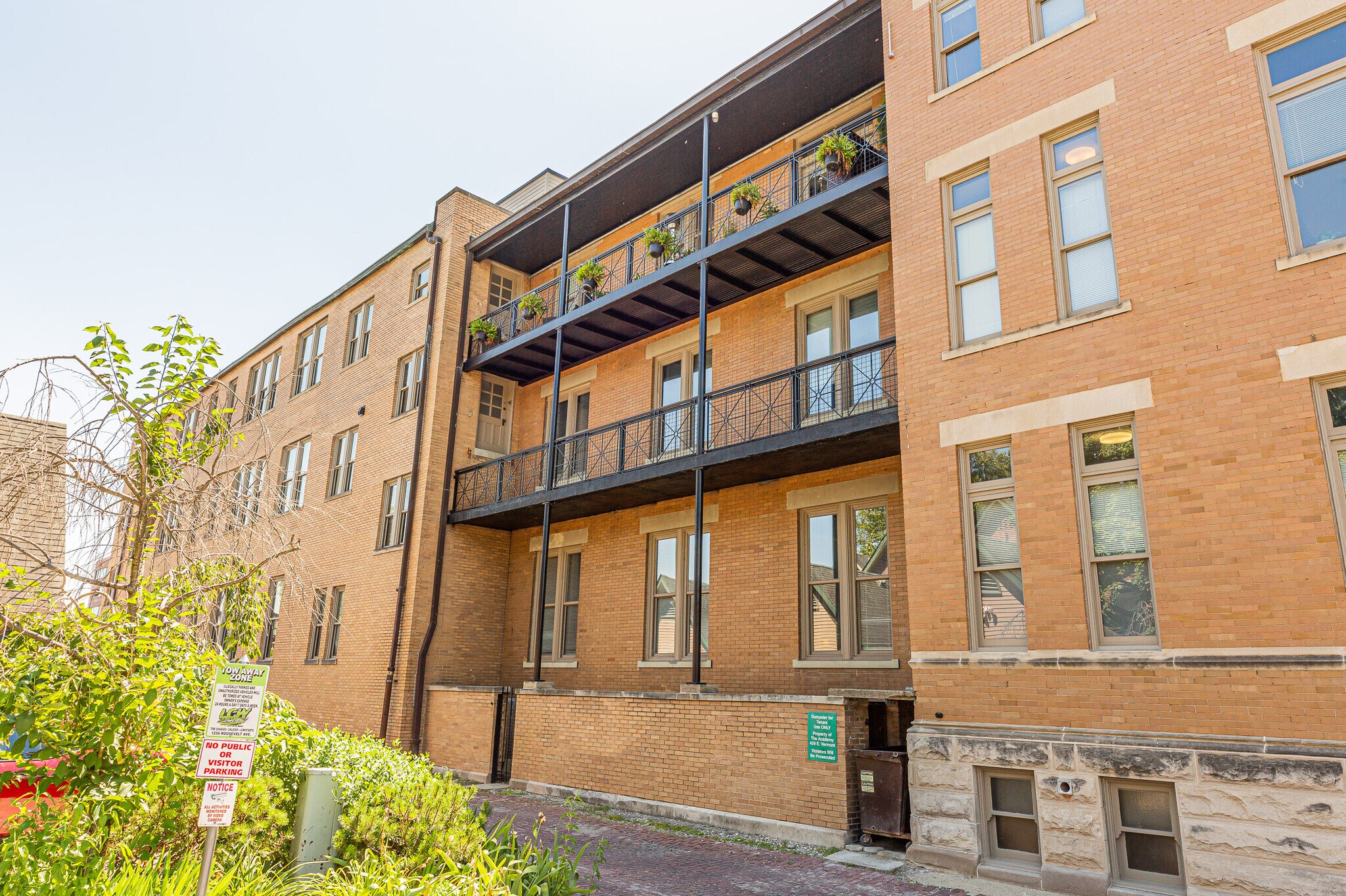 429 E Vermont St, Indianapolis, IN 46202 The Academy at Lockerbie