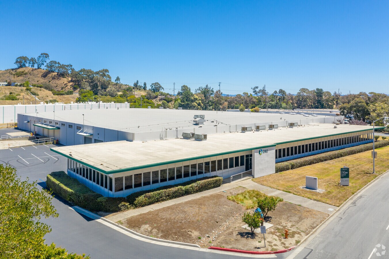 240246 Valley Dr, Brisbane, CA 94005