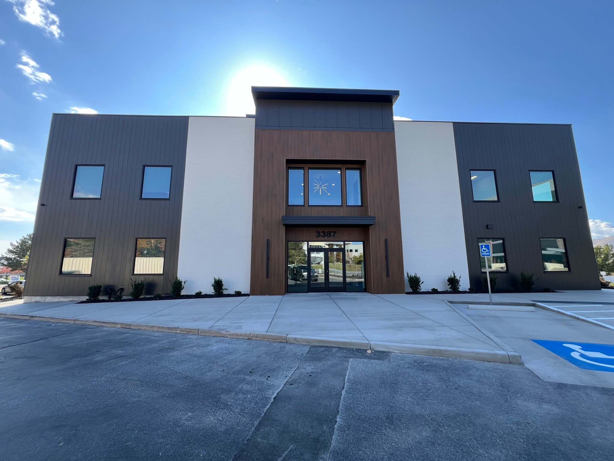 3387 W Mayflower Way, Lehi, UT for lease Building Photo- Image 1 of 11