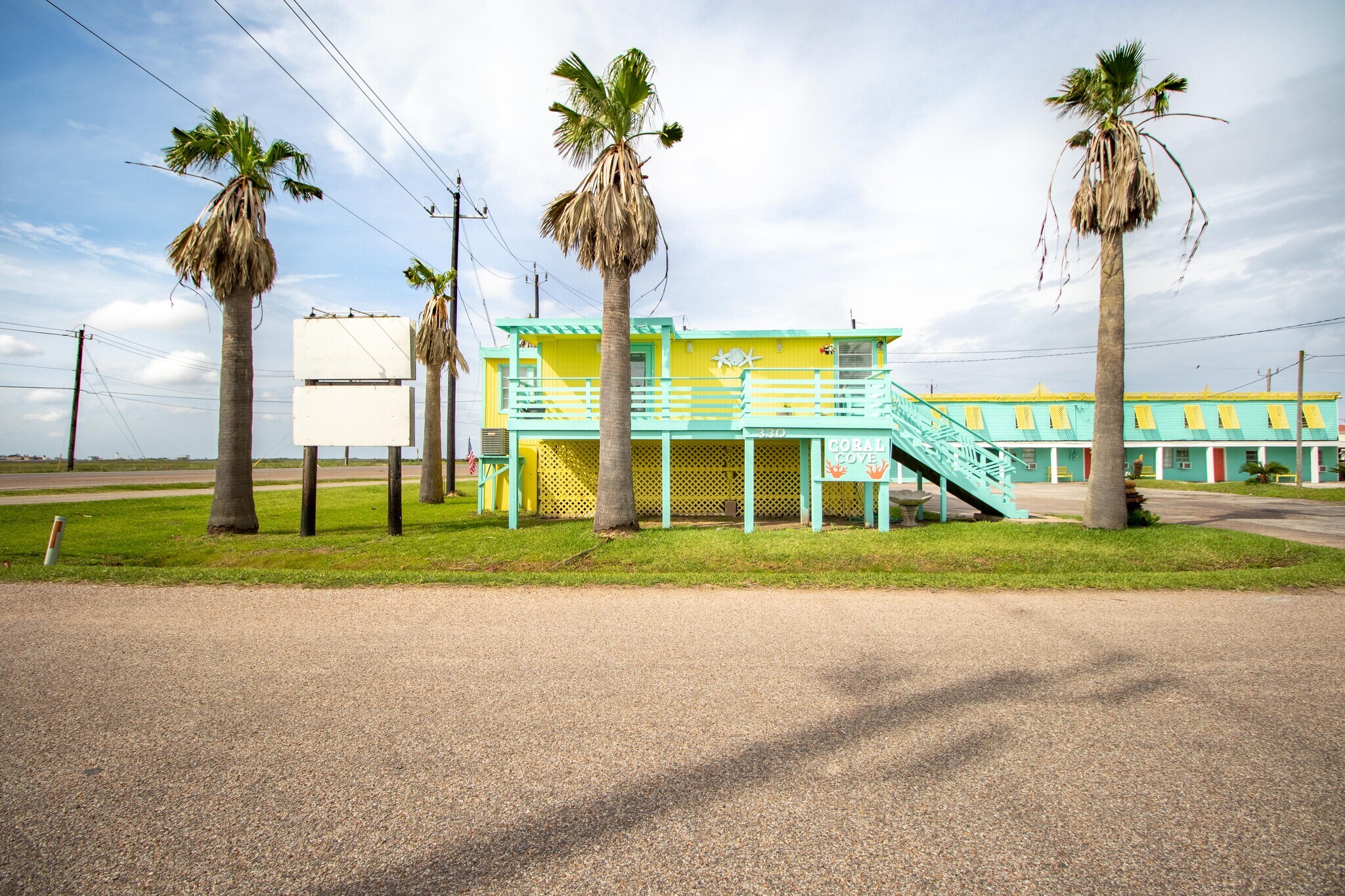 330 Coral Ct, Surfside Beach, TX for sale Building Photo- Image 1 of 1