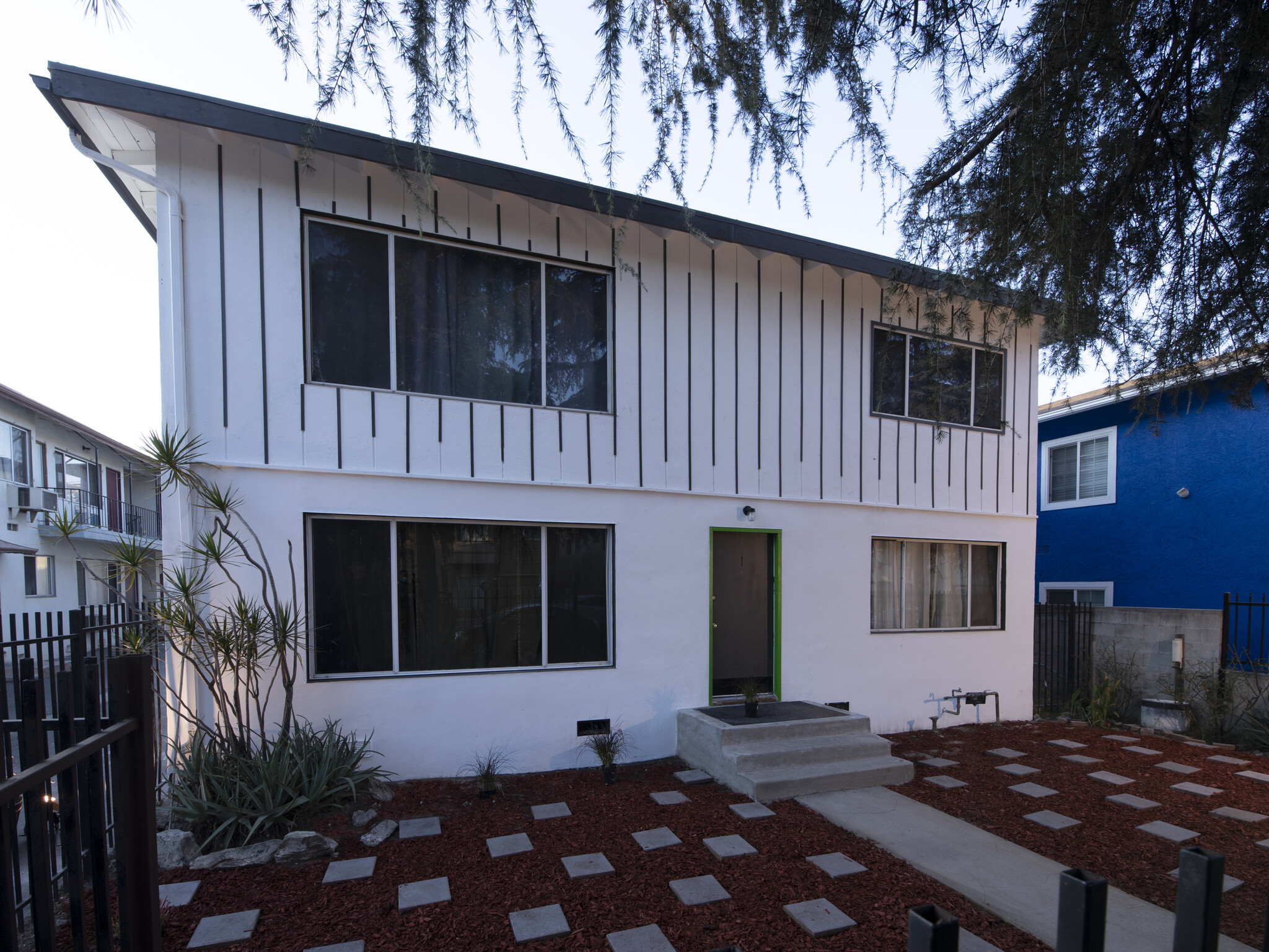 14222 Calvert St, Van Nuys, CA for sale Building Photo- Image 1 of 1