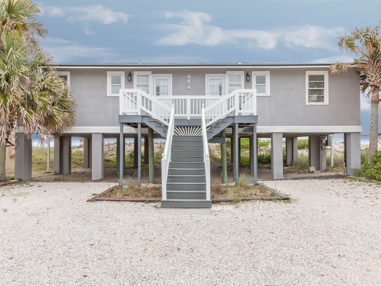 454 S Fletcher Ave, Fernandina Beach, FL 32034