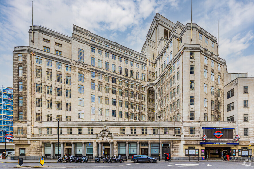 55 Broadway, London for sale - Primary Photo - Image 1 of 1