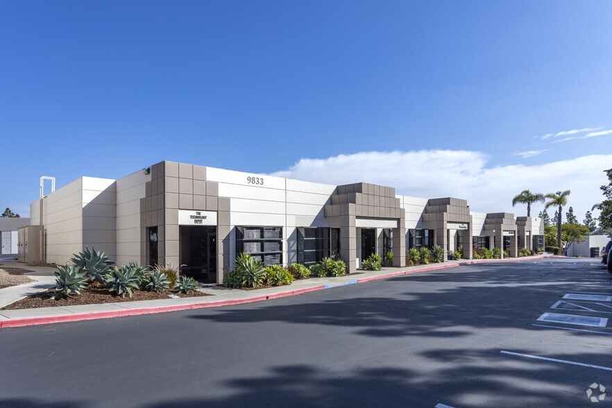 5915 Mira Mesa Blvd, San Diego, CA for lease - Building Photo - Image 1 of 23