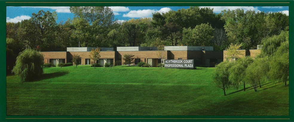 1535 Lake Cook Rd, Northbrook, IL for lease - Building Photo - Image 2 of 34