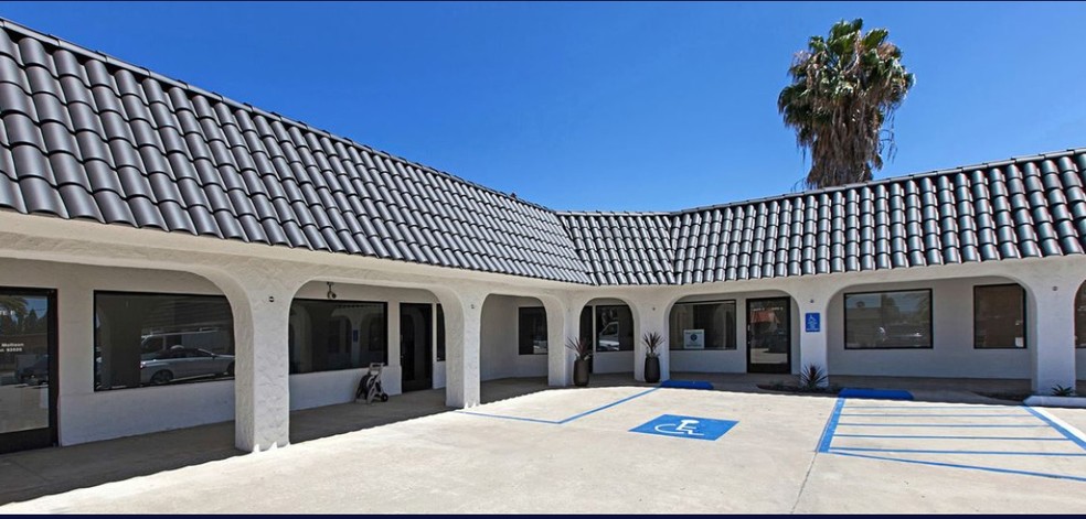 669-681 S Mollison Ave, El Cajon, CA for lease - Building Photo - Image 1 of 11