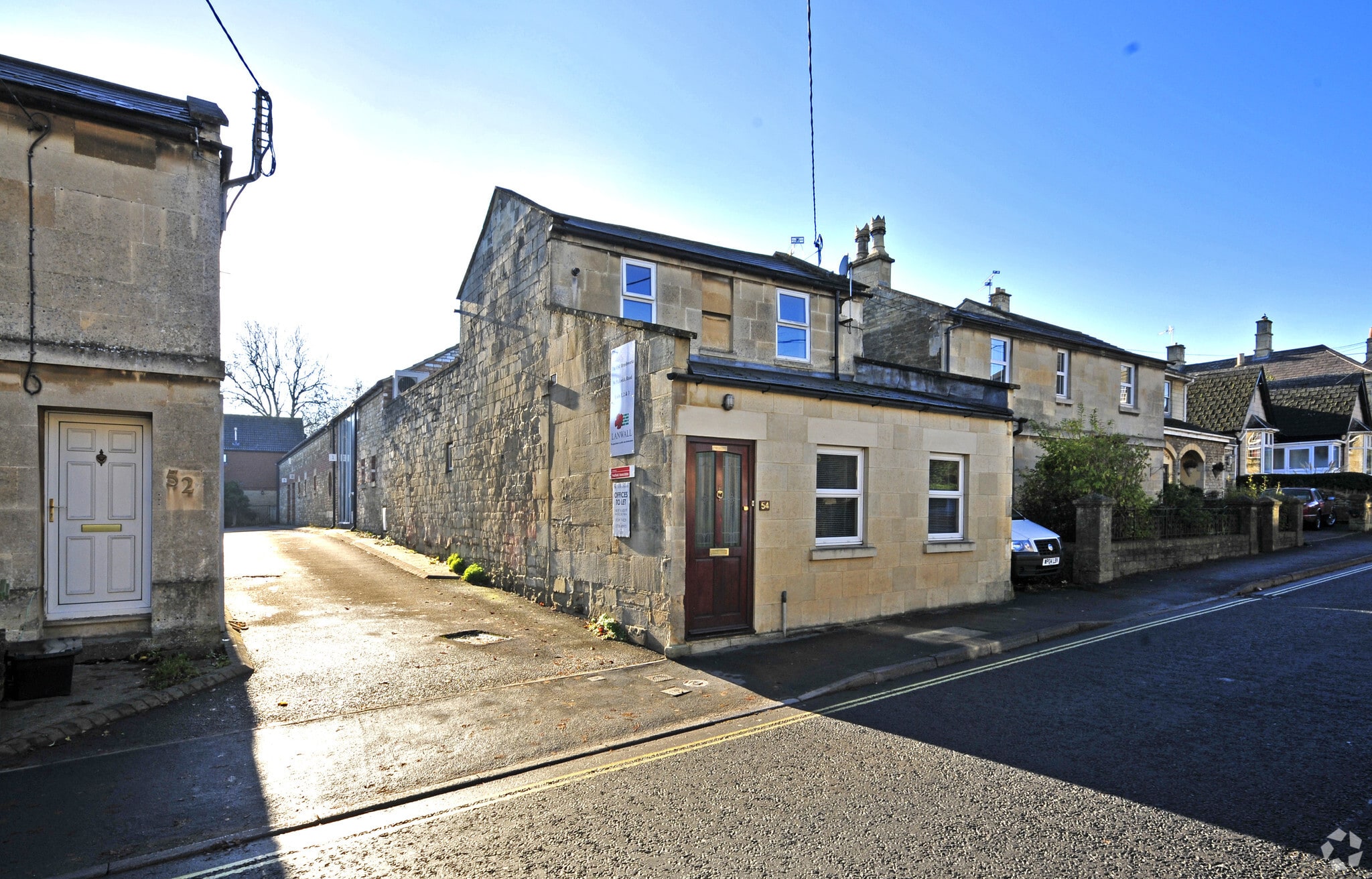 56 Pickwick Rd, Corsham for sale Primary Photo- Image 1 of 1