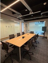 320 Boston Post Rd, Darien, CT for lease Interior Photo- Image 1 of 3