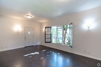6525 W Sunset Blvd, Los Angeles, CA for lease Interior Photo- Image 2 of 4