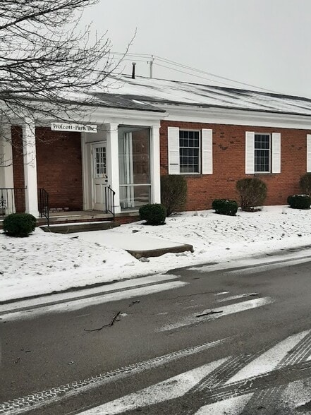 1700 Hudson Ave, Rochester, NY for lease - Building Photo - Image 3 of 17